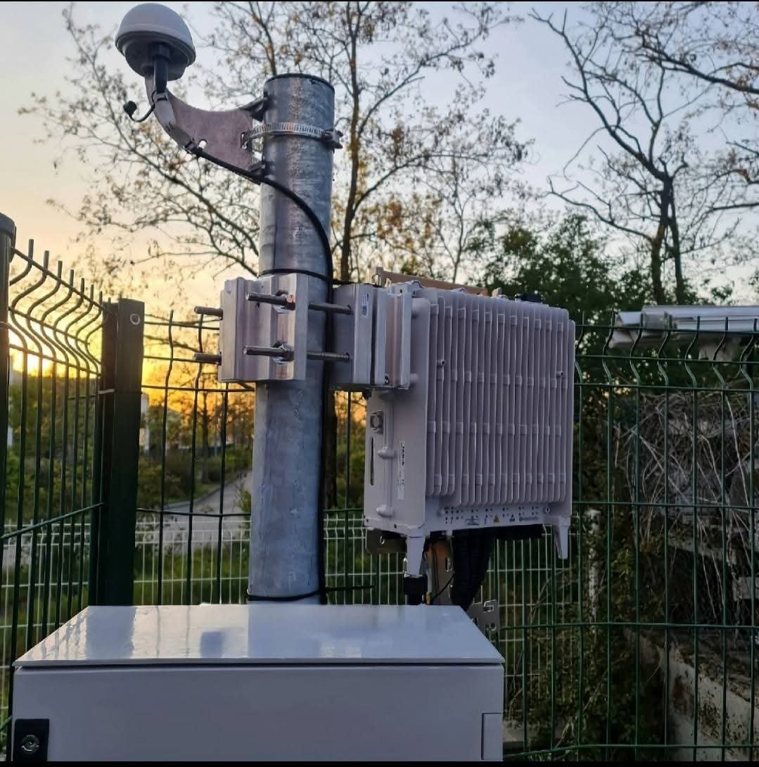 Shielded Signal Box 4
